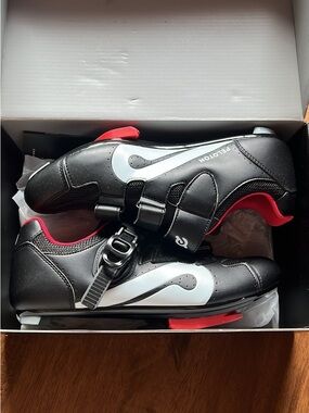//PELOTON// Cycling Shoes